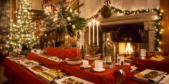 Setting Up a Buffet Table for the Holidays | The Old Farmer's Almanac